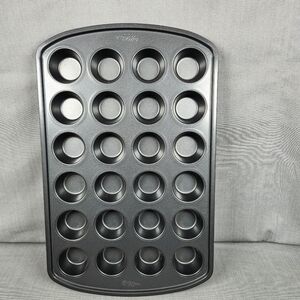 Wilton Mini Cupcake Muffin Tart Baking Pan 24 Non Stick Steel 15x10x1